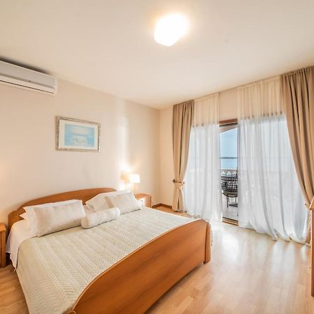 Apartments Melissa Vrsi Luaran gambar