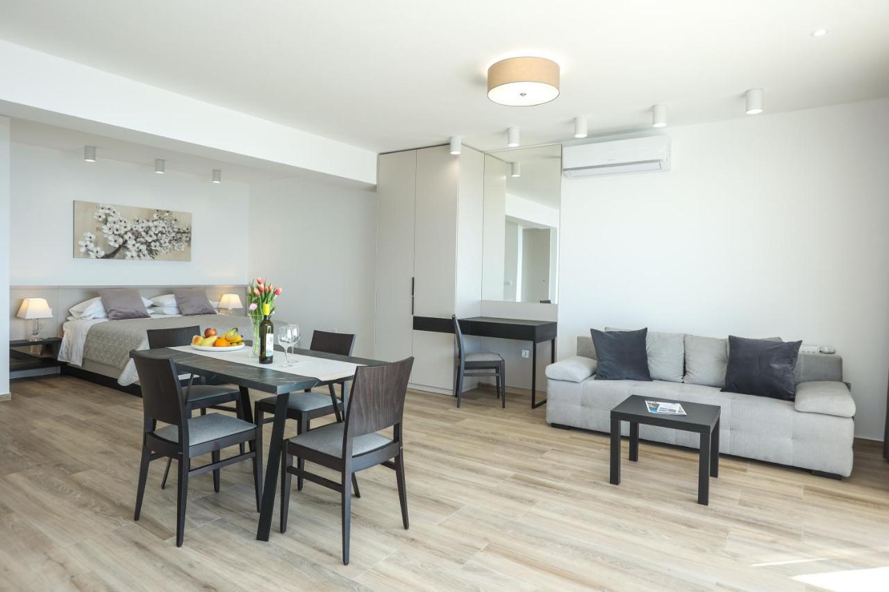 Apartments Melissa Vrsi Luaran gambar
