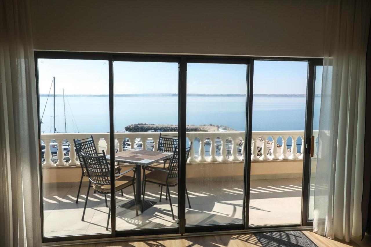 Apartments Melissa Vrsi Luaran gambar