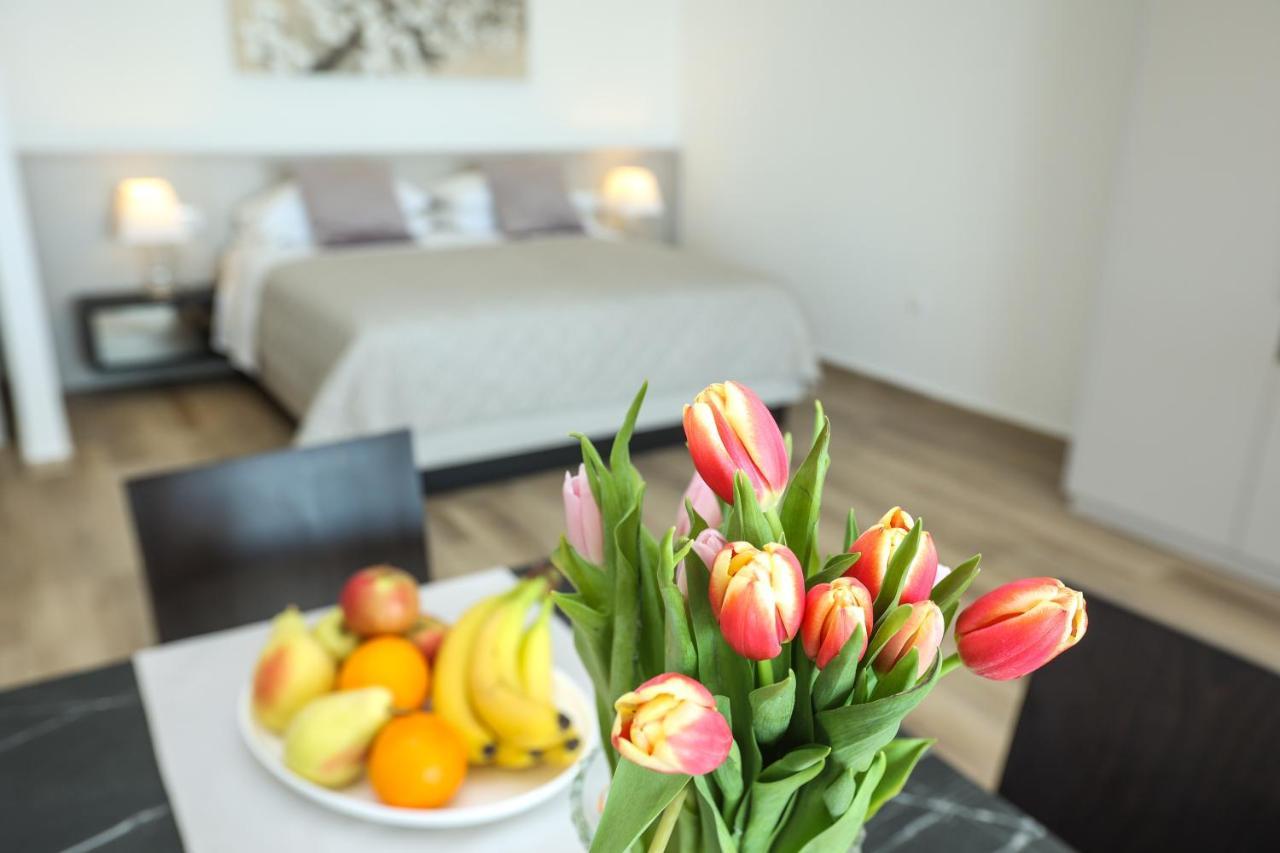 Apartments Melissa Vrsi Luaran gambar